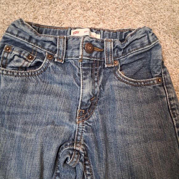 Levi Jeans Adjustable Waist Unisex Size 5 (4-5 Yr Old) - Picture 5 of 13
